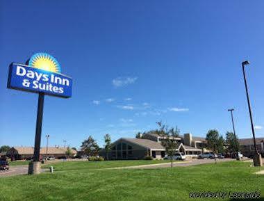 Days & By Wyndham Brainerd Area Motel